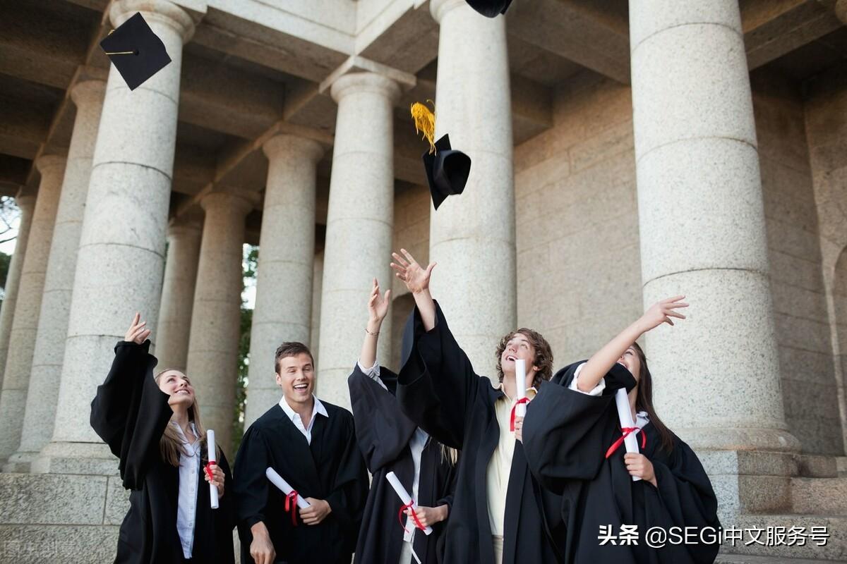 专家警告，学历性价比急剧下滑