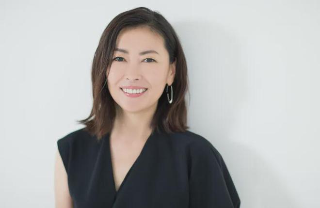 日本女演员中山美穗逝世，享年54岁