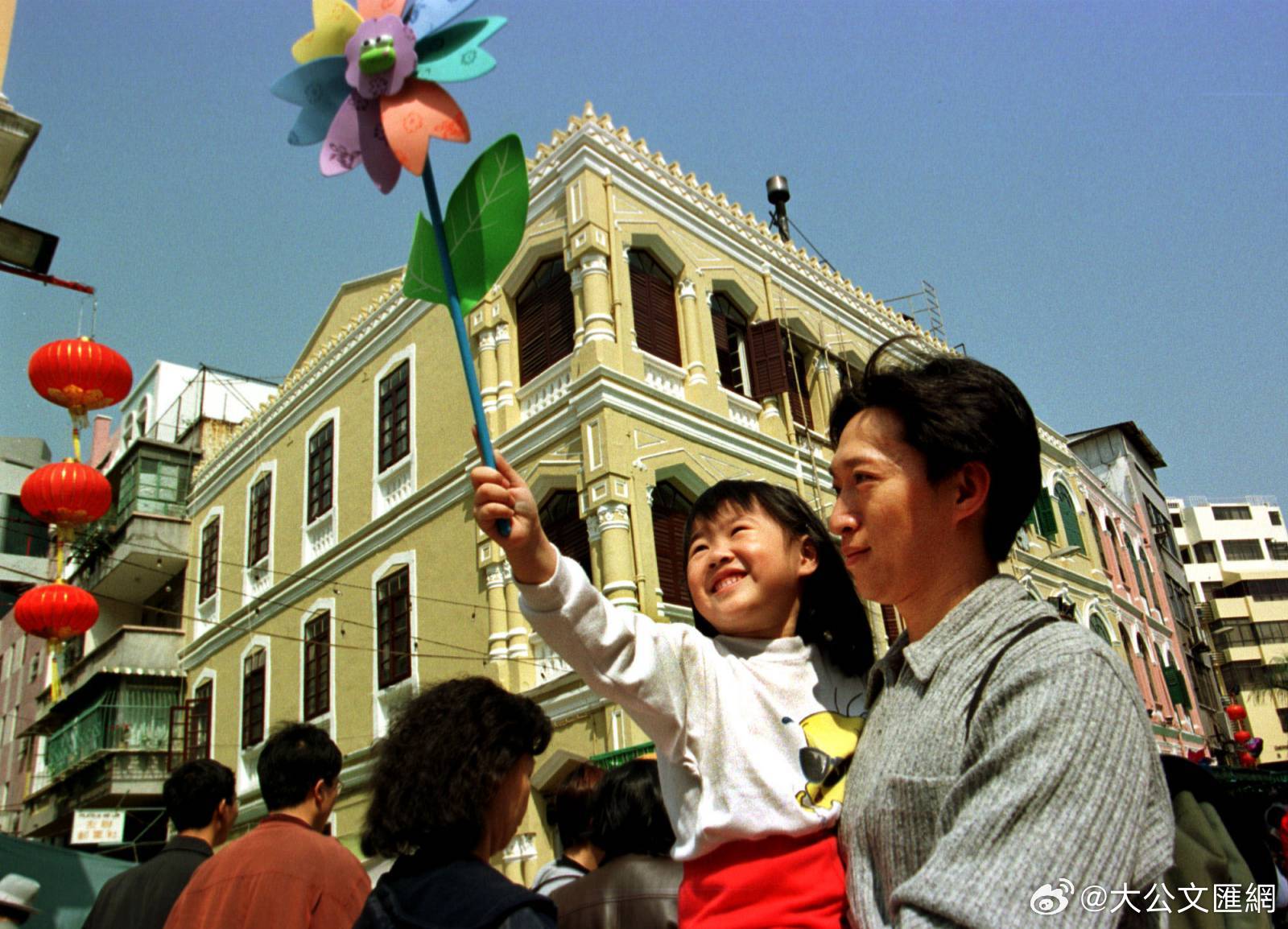 澳门盛装迎接回归祖国25周年